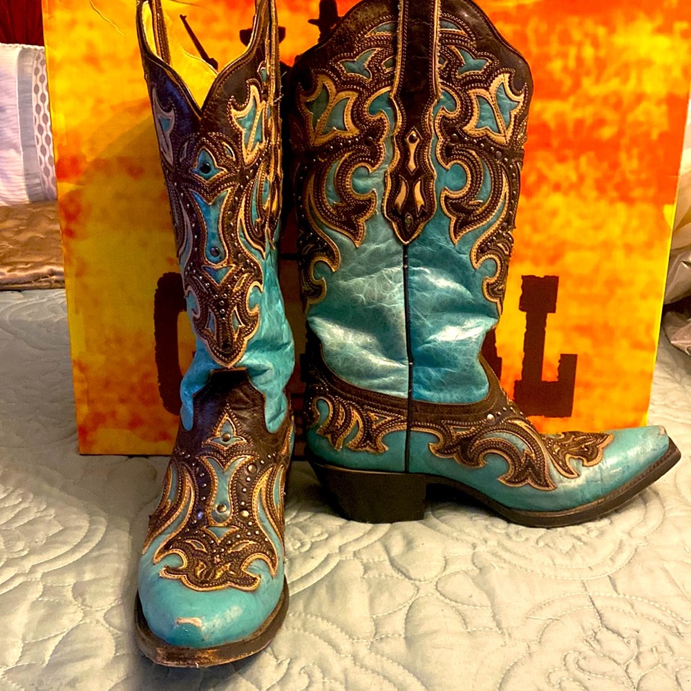 CORRAL Women's Turquoise Studded w/Chocolate Overlay Snip Toe Boots G1184 7.5M